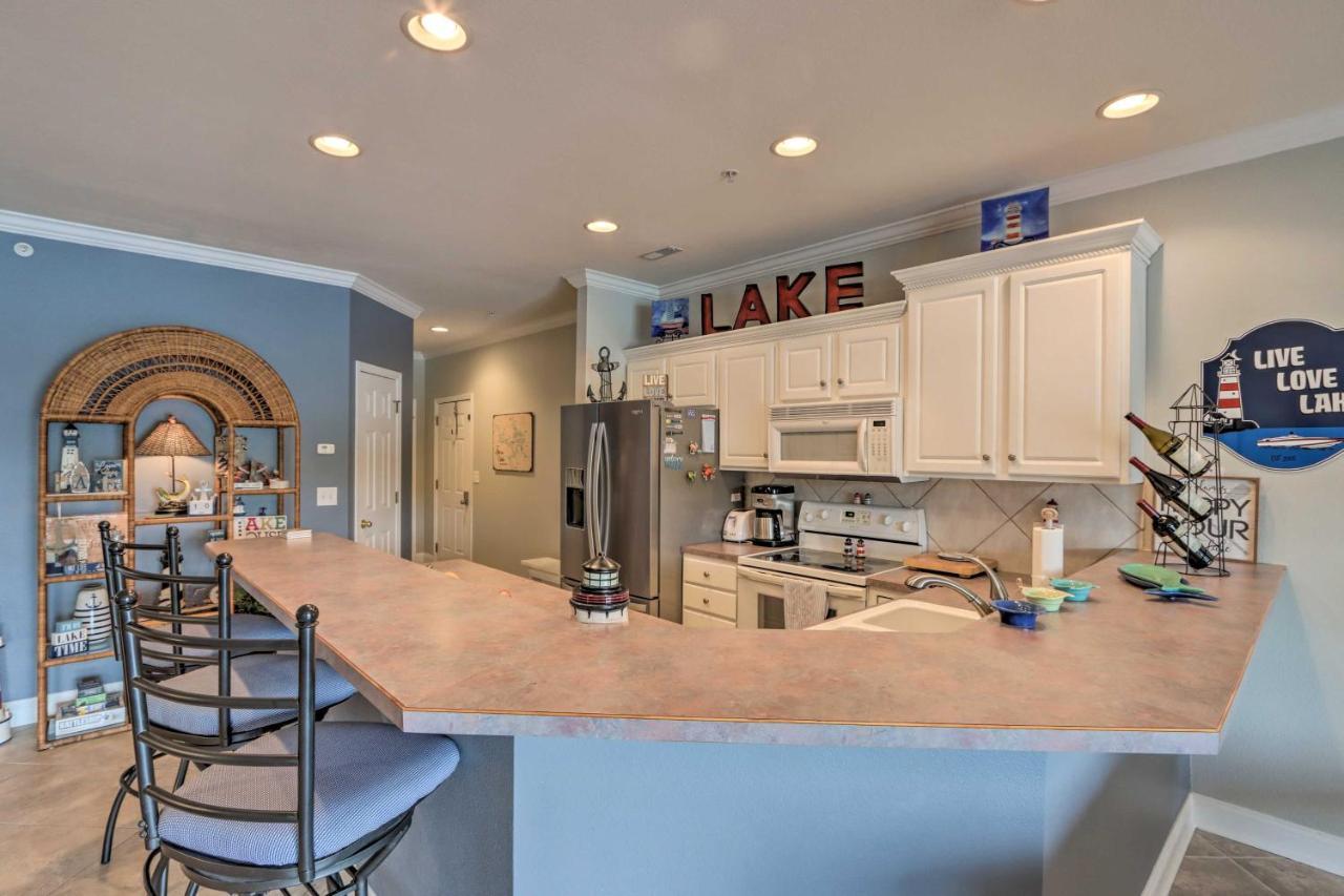 Lakefront Ozark Condo With Balcony And Seasonal Pool! Camdenton Exterior photo