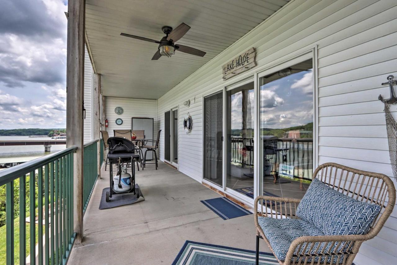 Lakefront Ozark Condo With Balcony And Seasonal Pool! Camdenton Exterior photo
